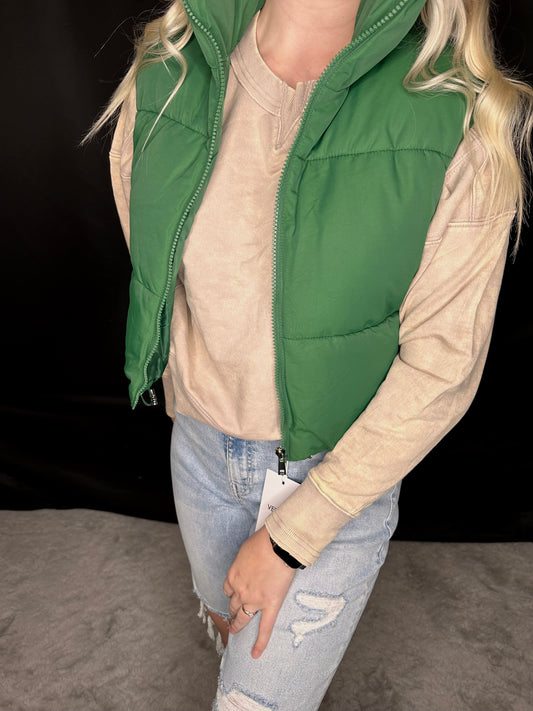 Cropped Puffer Vest Green